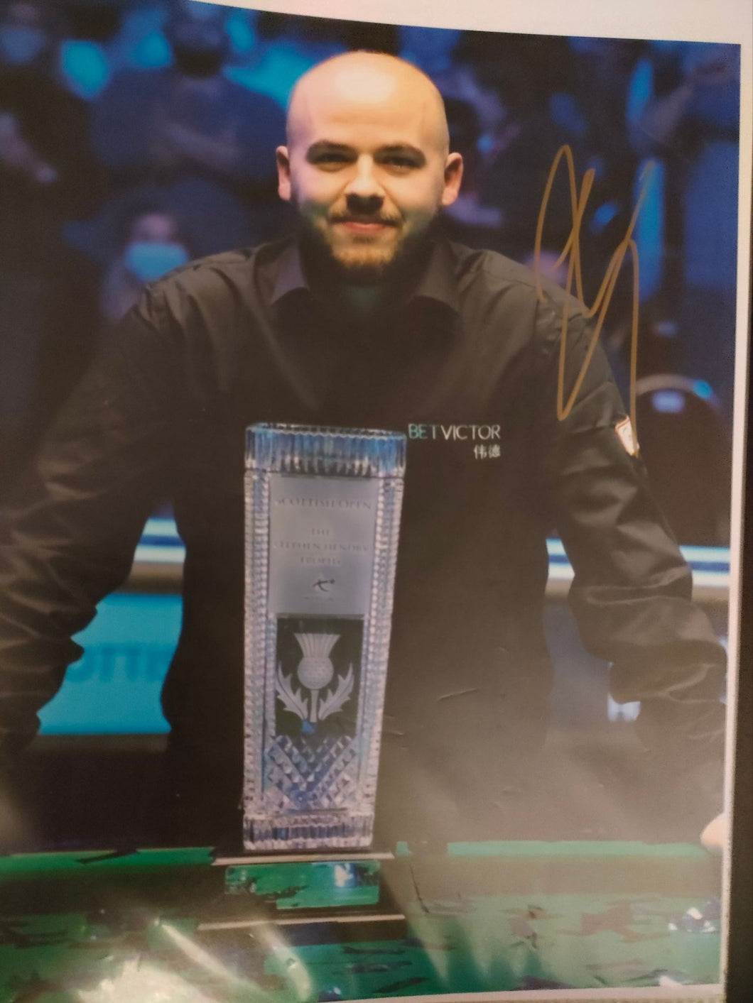 Luca Brecel signed 8x10