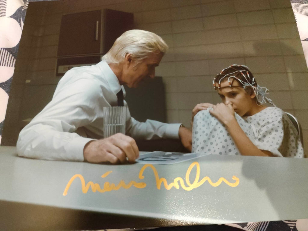 Matthew Modine signed 8x10 (Stranger Things)