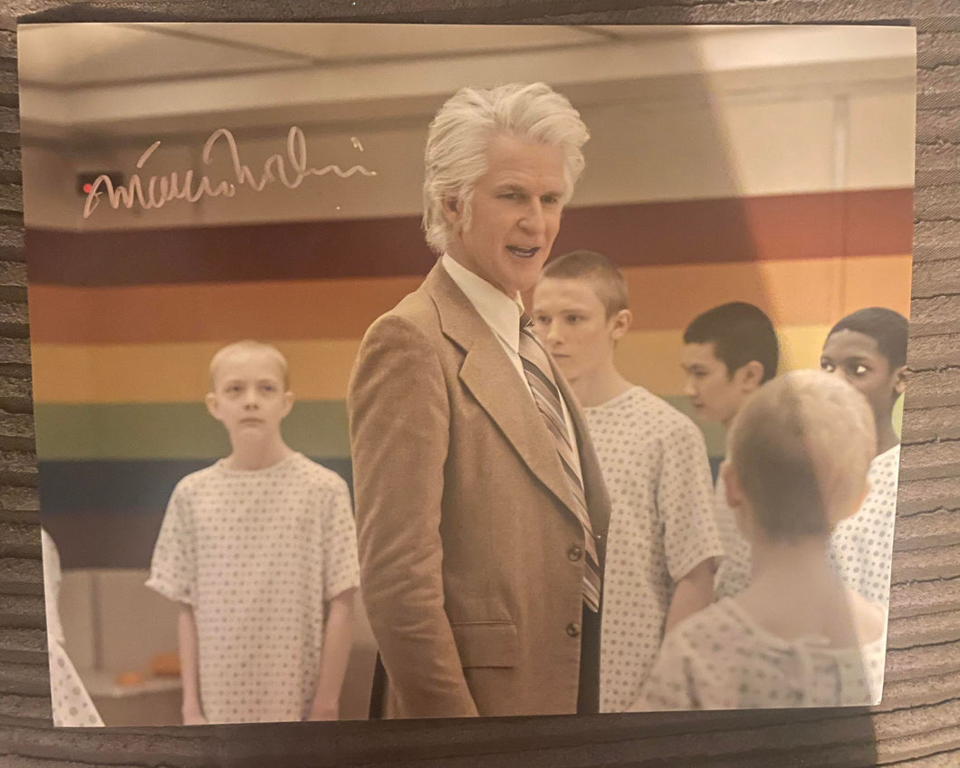 Matthew Modine signed 8x10 (Stranger Things)